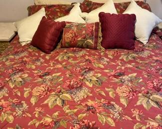 King Croscill Bedding Set.