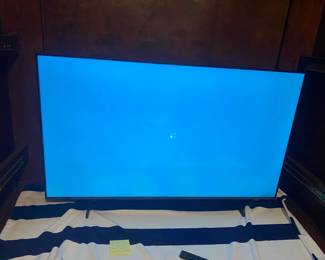 Samsung 48 Smart TV.