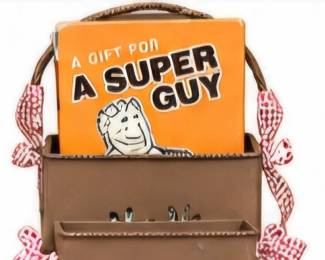 “A Gift for a Super Guy” organizer