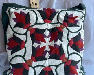 Patchwork Applique Quilt Throw Pillow