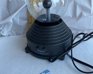 Radio Shack Mega Storm Plasma Globe Sphere