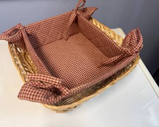 Bread Basket $4.00