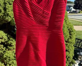 Tadashi Size Medium Red Dress $34.00