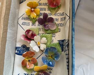 Lot of 8 Italian Capodimonte Porcelain Flowers Italy