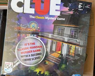 Clue The Classic Mystery Board Game Hasbro $5.00
