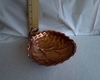 Marigold Carnation Leaf Shaped Candy Dish