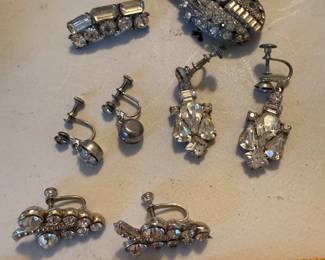 Mixed Rhinestone Jewelry $10.00