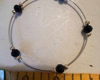 Stretch Bracelet $3.00