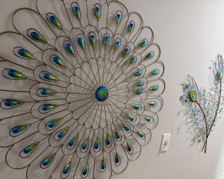 LOTS OF GREAT WALL DECOR