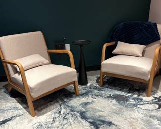 Hertford Mid Century Upholstered Solid Wood Accent Chairs and Rug