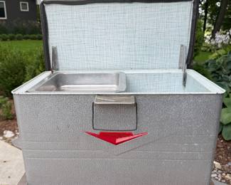 Vintage cooler