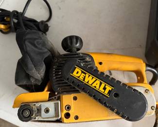 Dewald belt sander