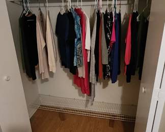 Womens medium shirts