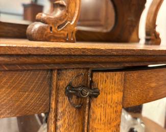 Curio cabinet details
