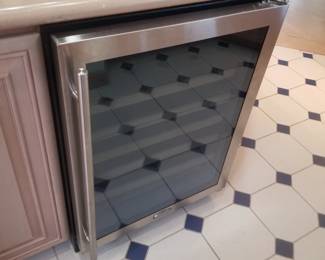 Wine cooler