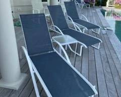 Chaises
