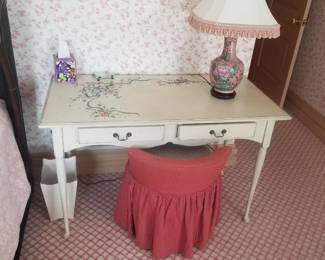 Handpanited ladies writing desk; vanity chair; table lamp
