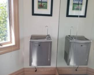 Water fountain