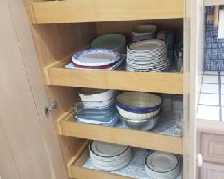 Cabinetry feature: pantry with pull out shelves, Dishes, bowls & food storage