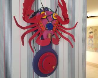 Enesco Allen Designs Lil' Crab battery-operated pendulum wall clock