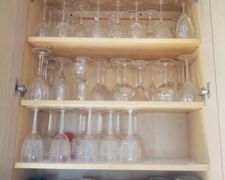 Glassware & mugs