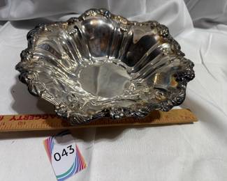 Towle Fluted Silver-Plated Footed Fruit / Candy Bowl