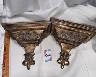 Ornate Gilt Fleur-de-lis Decorative Wall Corbel Shelves 