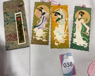 3 Geisha Pieces $14.00