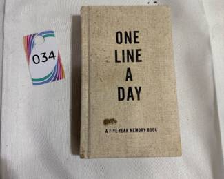 One Line a Day: A Five-Year Memory Book $3.00