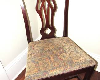 Set of 7 chairs