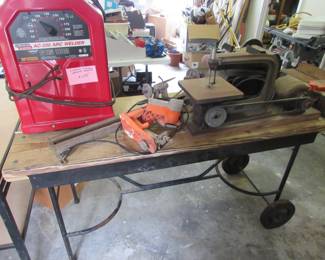 Rolling work table