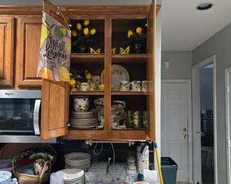 Lemon dishware