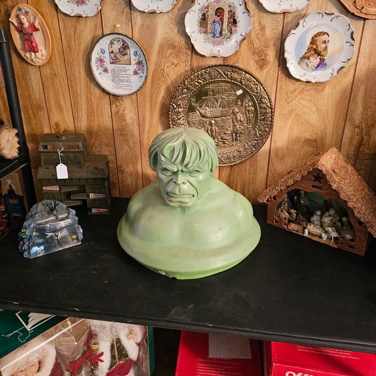 Incredible Hulk Toy Box Lid
