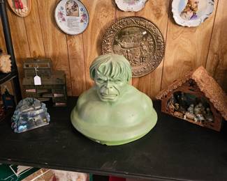 Incredible Hulk Toy Box Lid
