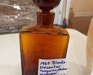 #183 1965 Blenko Decanter Tangerine/Amber w/stopper $120.00