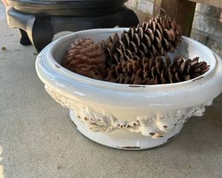 #69 white painted planter 17x8 $20.00