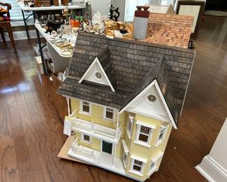 #241 Real Good Toys Princess Anne Dollhouse 1:12 scale $300.00