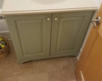 Bath vanity