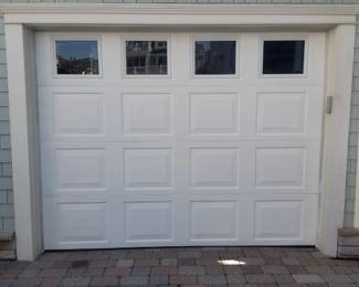 Garag door with opener
