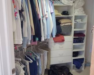 Closet system