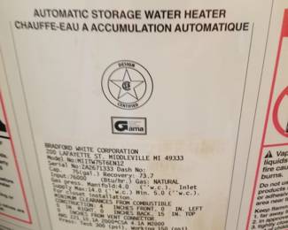 Gas hot water heater