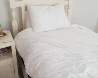 Twin bed by Stanley Furniture