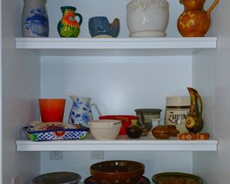 Pottery ware