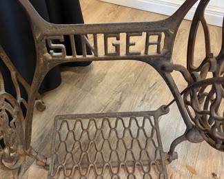 Singer Sewing Machine Base and Table top