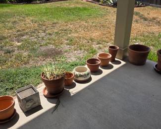 pots, garden