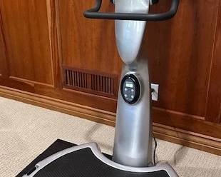 FOR IMMEDIATE SALE - $850.00, Cardio AVT 60 Vibration Machine.  Call 612-462-2293 to make an appointment (Tuesday, Wednesday and Thursday 9-3) to see and purchase .