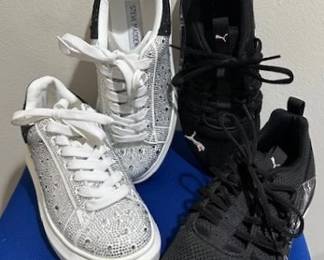 Black Puma and sparkle platform Sneakers, size 6.5