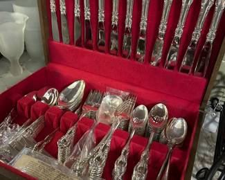 PLATED FLATWEAR
