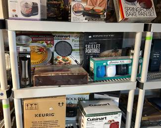 SMALL KITCHEN APPLIANCES