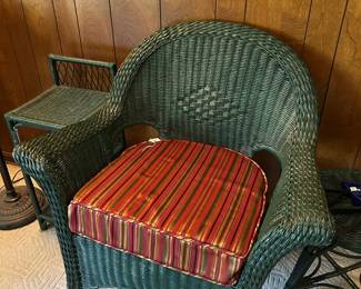 WICKER